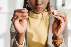 The Ultimate Guide to Glasses Reglazing: What You Need to Know